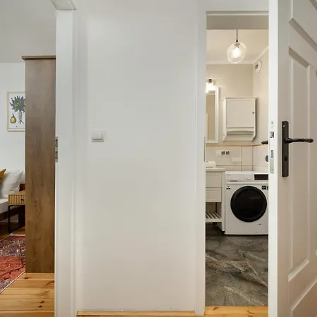 Miedziana Stylish & Cosy With Balcony By Renters 아파트 브로츠와프