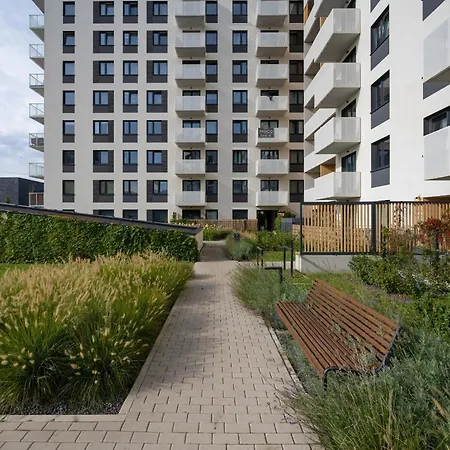 Miedziana Stylish & Cosy With Balcony By Renters * 브로츠와프