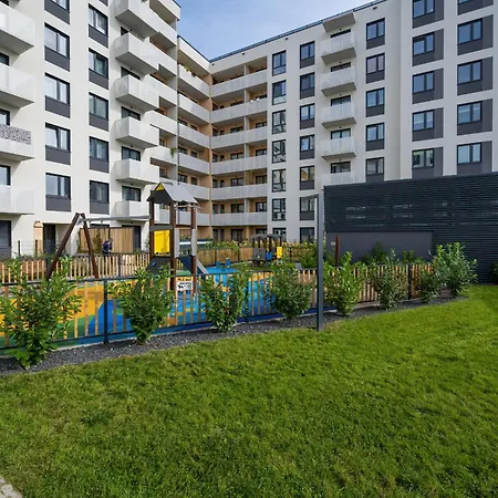 Miedziana Stylish & Cosy With Balcony By Renters