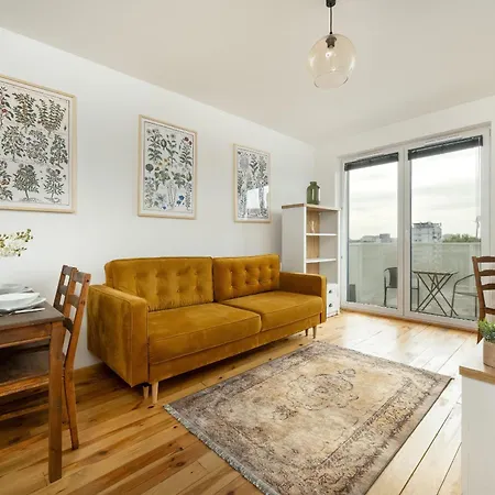 Apartment Miedziana Stylish & Cosy With Balcony By Renters Wroclaw
